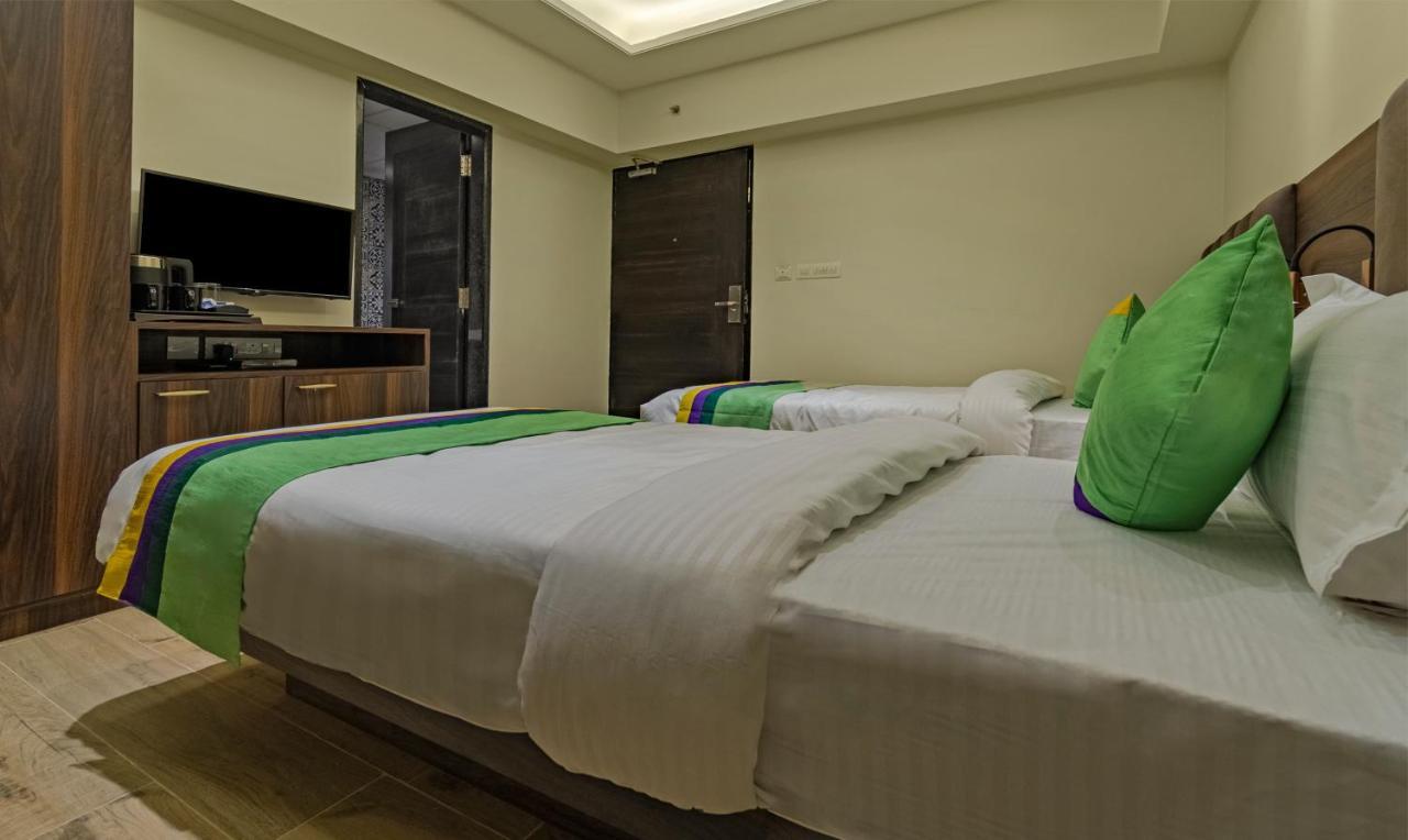 Treebo Pink City Grand Jaipur Ngoại thất bức ảnh