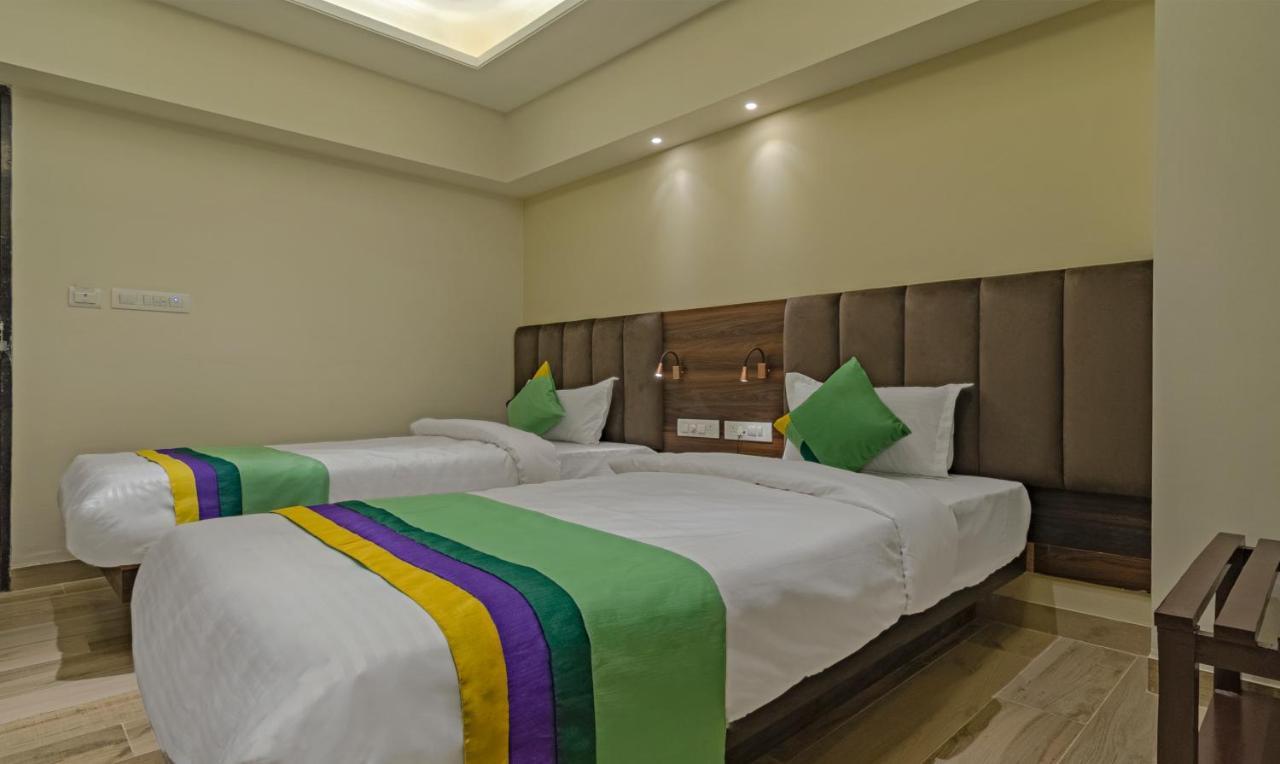 Treebo Pink City Grand Jaipur Ngoại thất bức ảnh